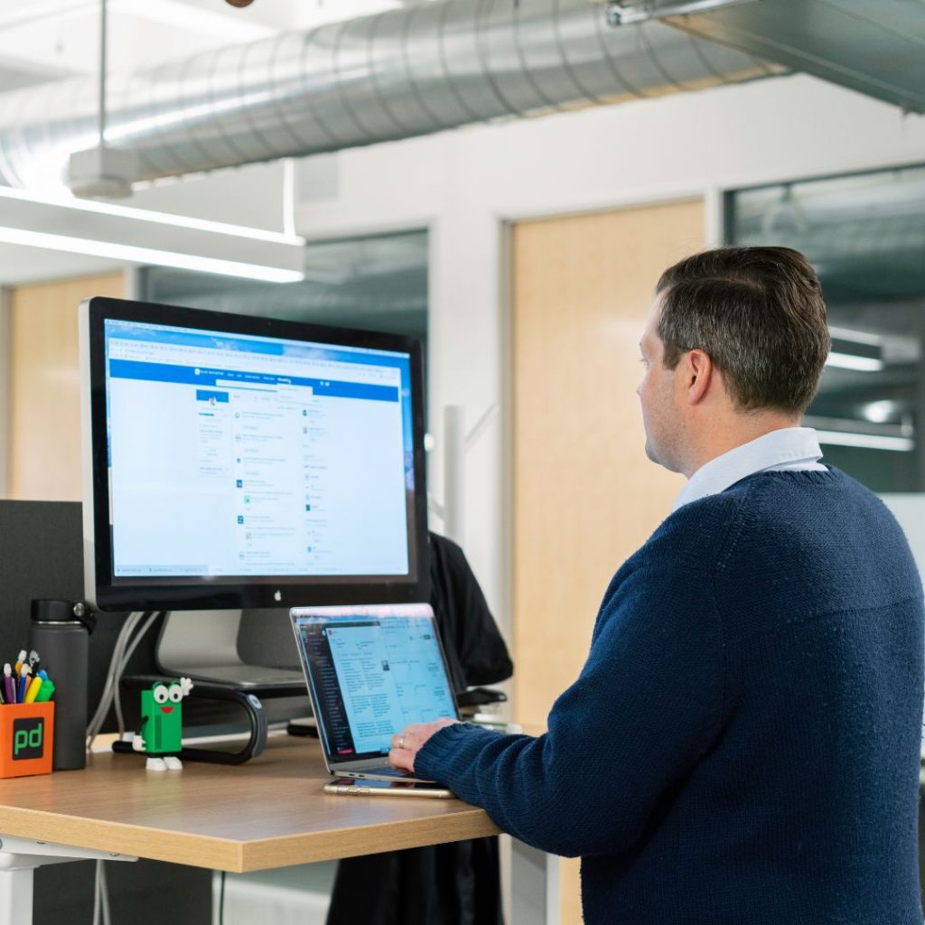 Company employee using LinkedIn